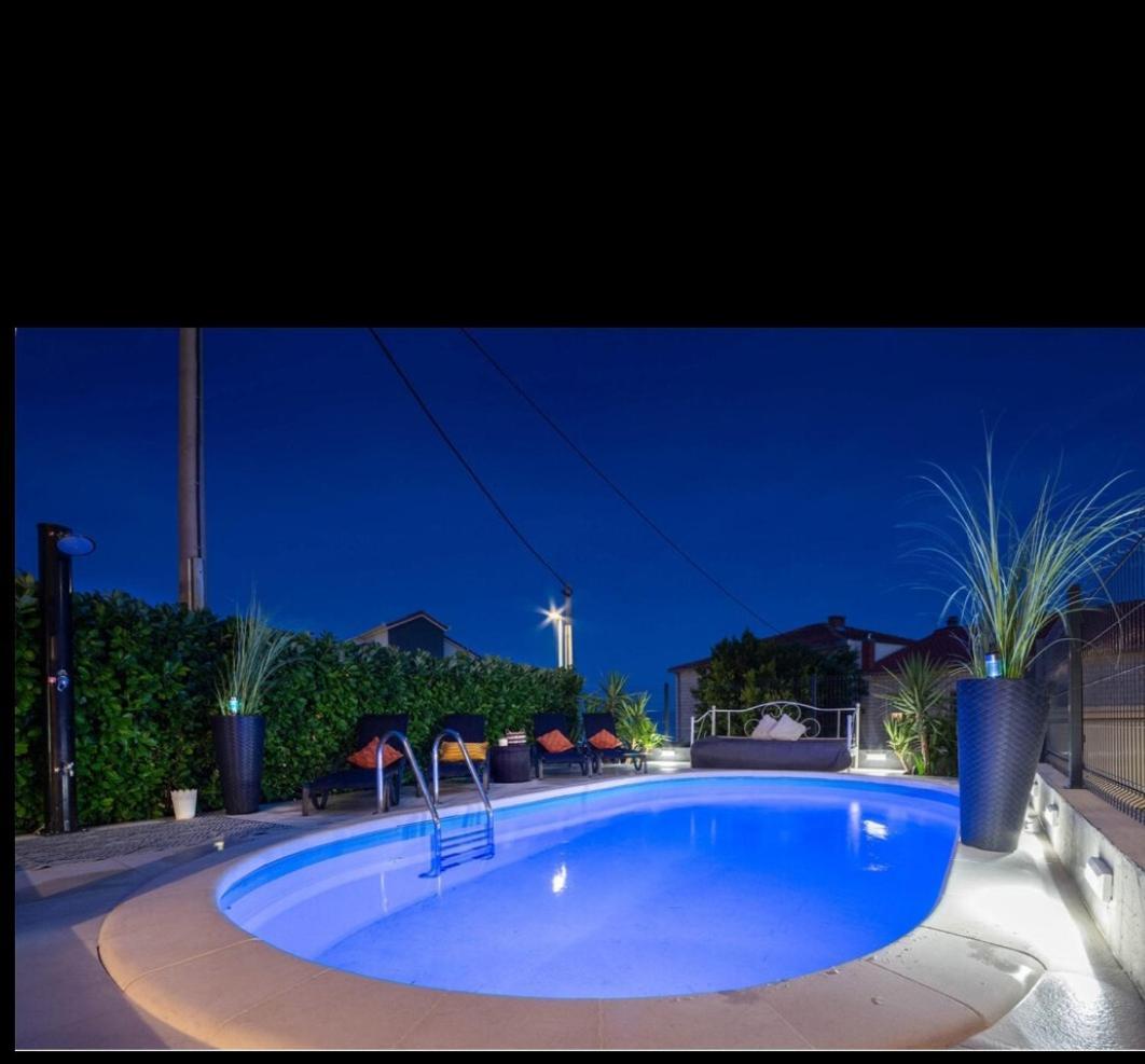 Apartments Villa 9 Podstrana Exterior photo